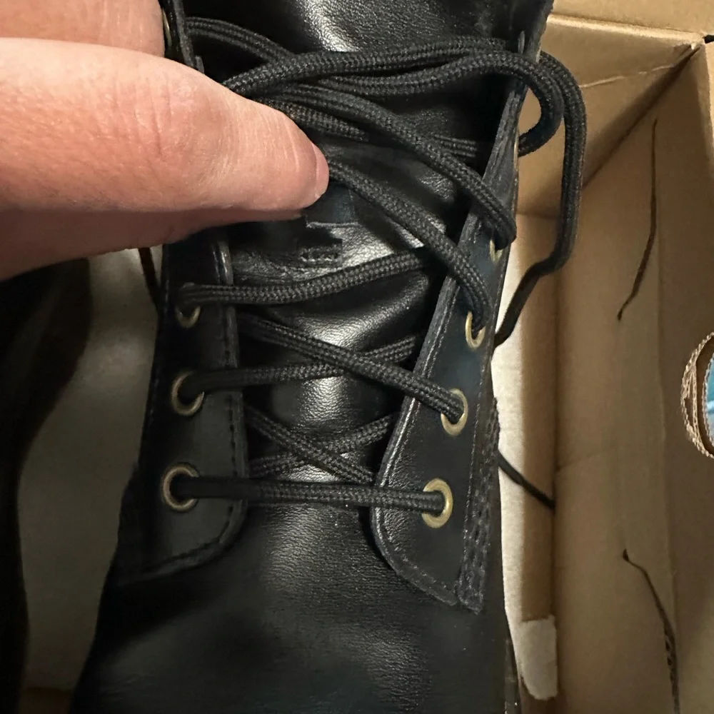 Dr. Martens Zavala Boots 10 - Picture 7 of 9
